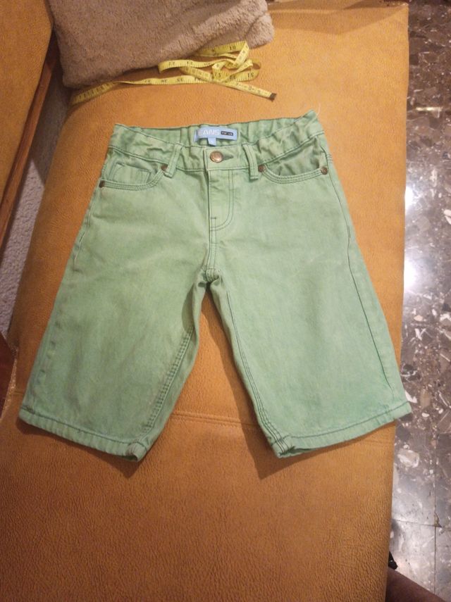 Oferta pantalón niño rodilla Jeans T 6-7 años
