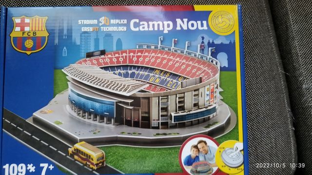 Camp Nou en 3 D Replica Puzzle