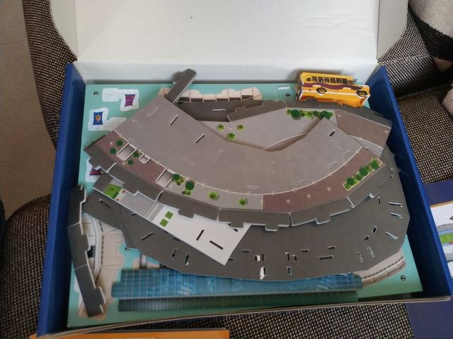 Camp Nou en 3 D Replica Puzzle