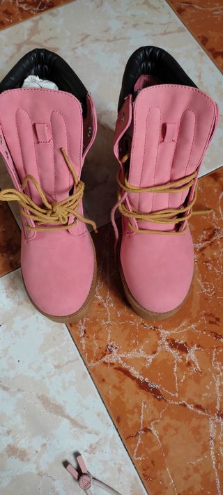 BOTINES ROSA venta en persona 