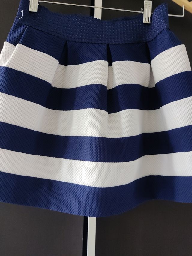 Minissaia listrada azul e branca