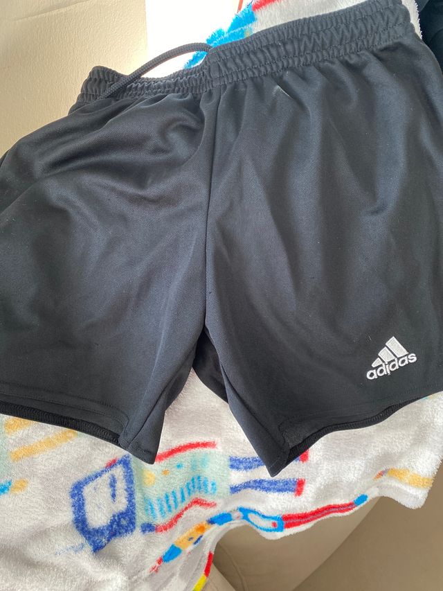 Pantalón corto de adidas, para deporte