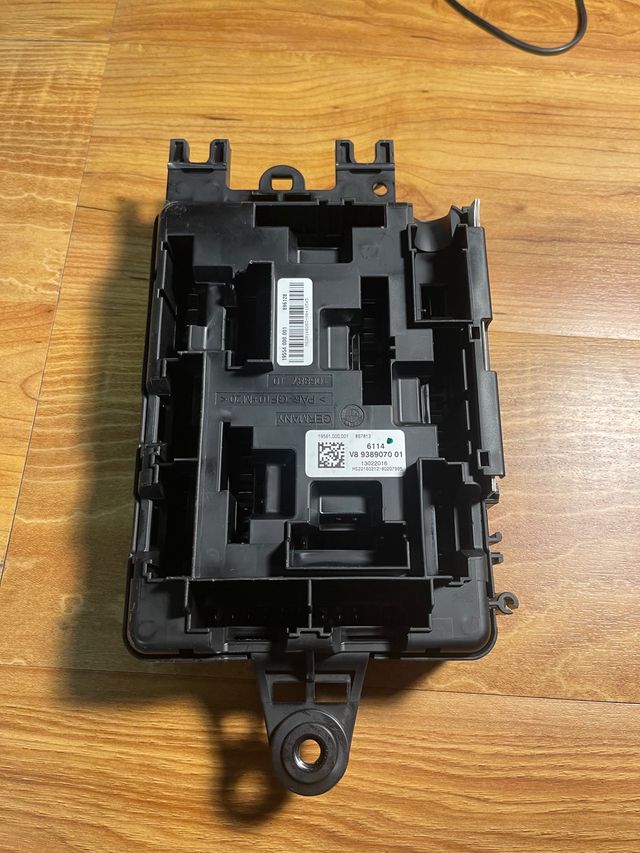 Caja de Reles fusibles BMW SERIE 1 F20/F21
