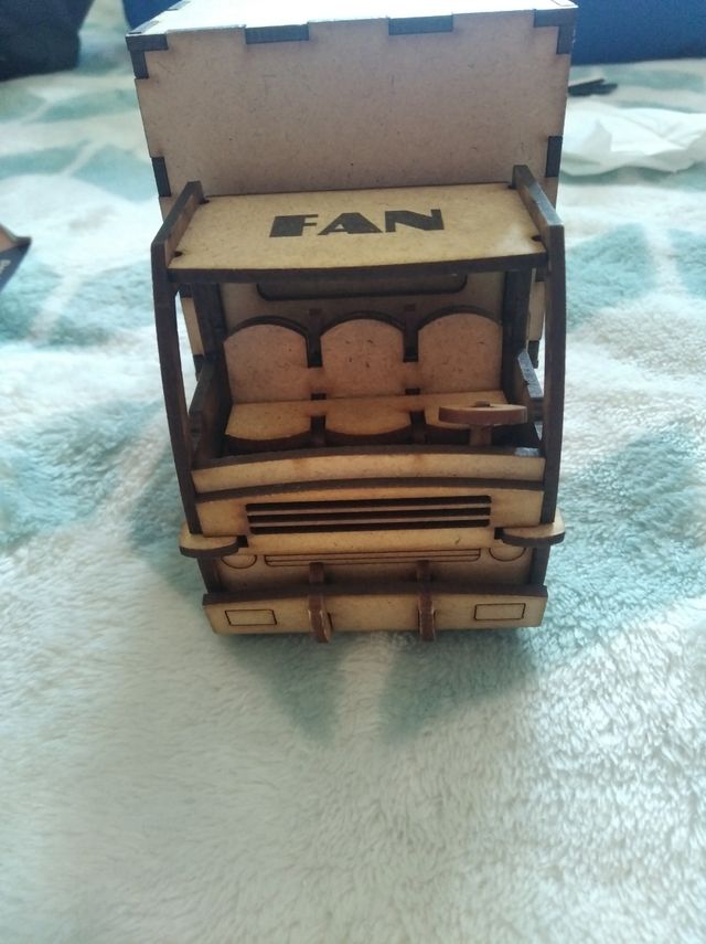 coche madera fan curier