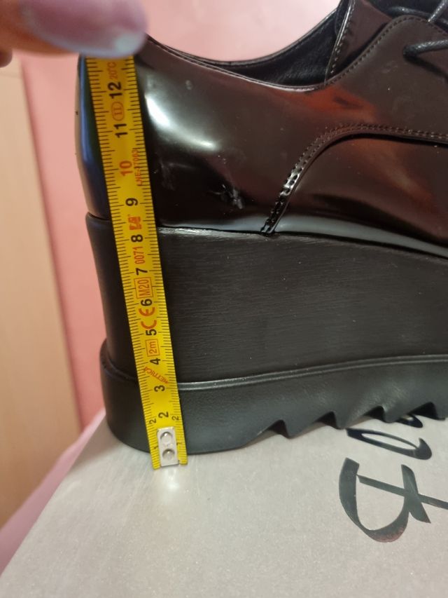 scarpe con para n.40 mai indossate 