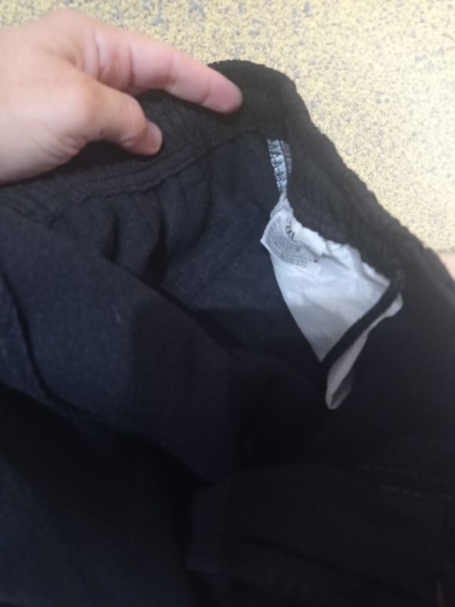 pantalón multibolsillos