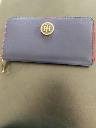 Cartera Tommy Hilfiger original 