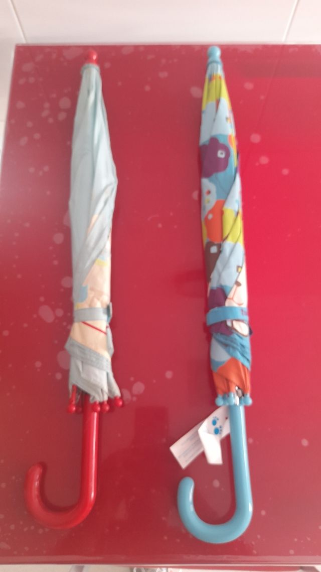 Paraguas unisex marca tuc tuc