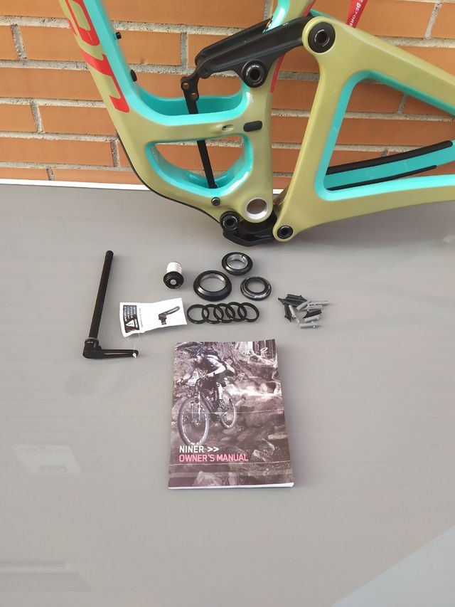 Carbón 29" NINER RIP 9 RDO "M". Nuevo. ENVÍO!