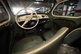 Renault antiguo 1951