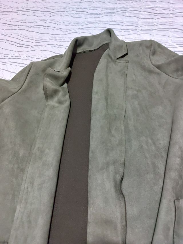 CHAQUETA VERDE