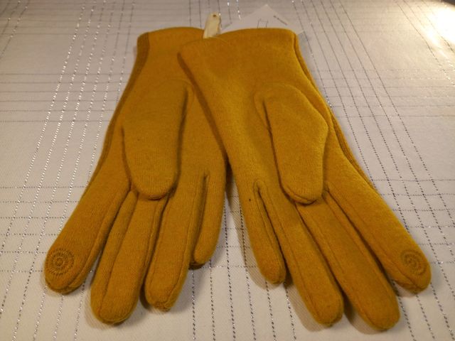 NUEVOS Guantes 💛🤎🧡