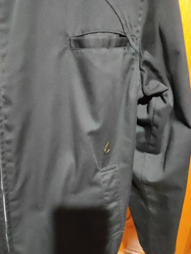 Cazadora negra hombre, Volcom