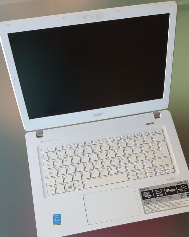 PORTÁTIL ACER 13.3" / 16GB RAM / 1TB SSD