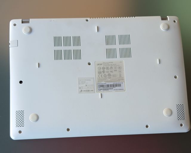 PORTÁTIL ACER 13.3" / 16GB RAM / 1TB SSD