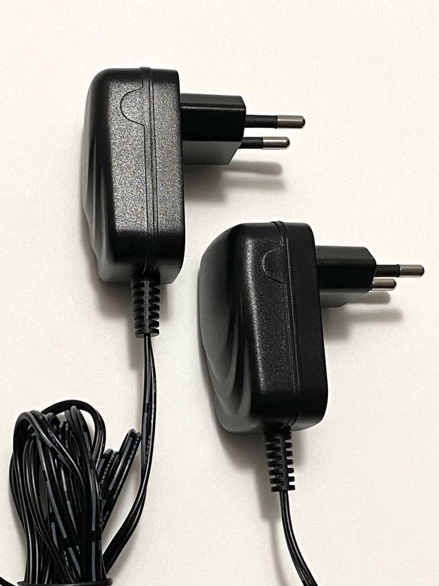 Trasformatori, caricabatterie, adattatori