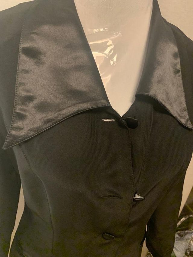 Vestido tipo smoking