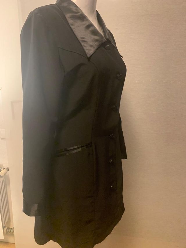 Vestido tipo smoking