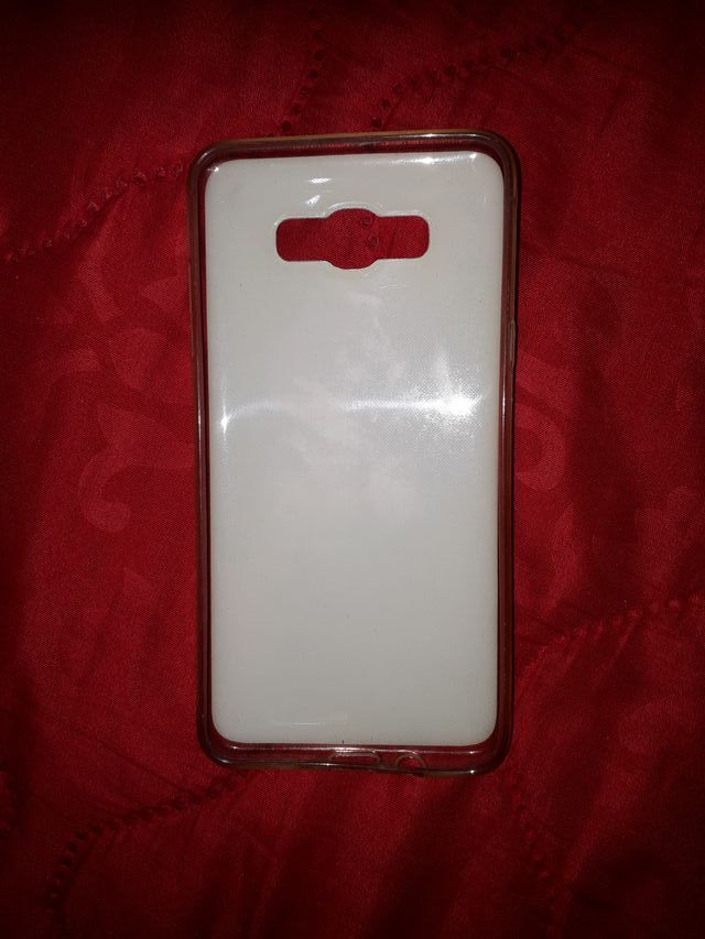 2 cover diversi inplastica a scelta per smartphone