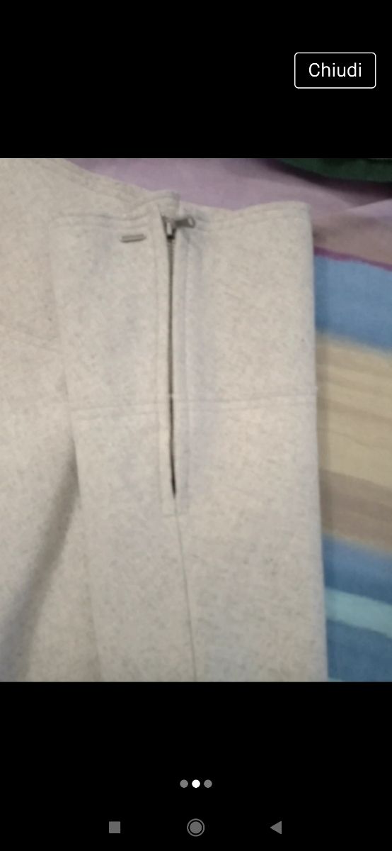 Gonna corta donna in lana nuova