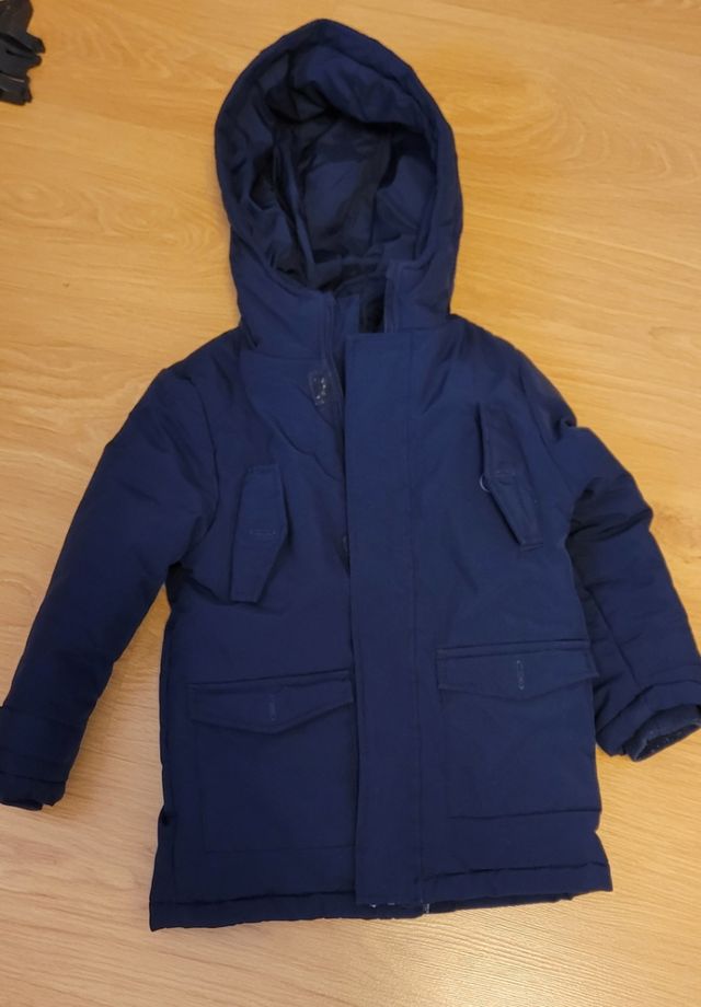 Abrigo azul marino niño 45 años de segunda mano por 10 EUR en Burlada