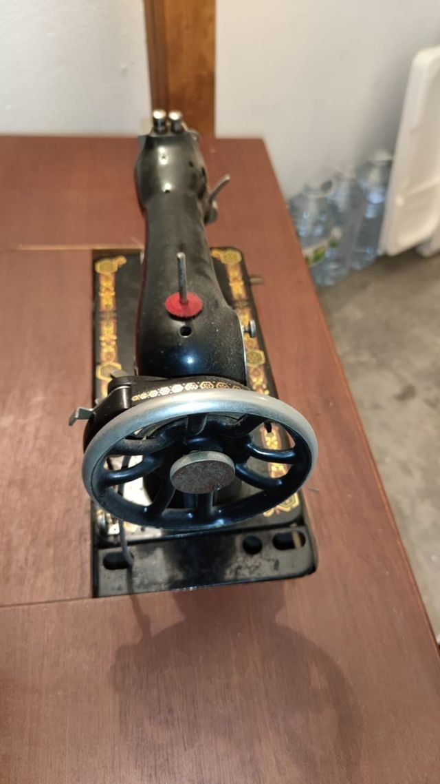 Maquina de coser SINGER HEXAGON