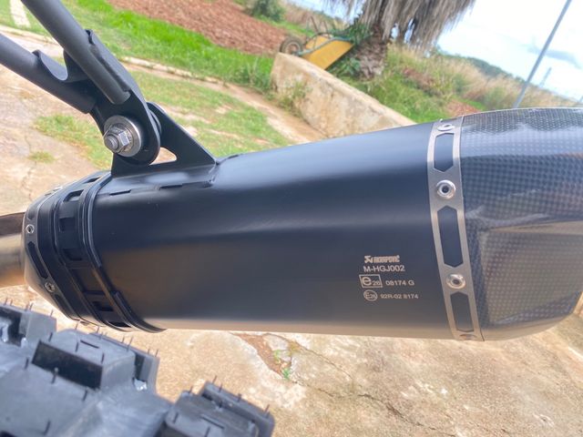 tenere 700 akrapovic sound