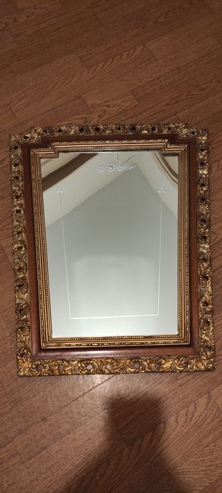 Espejo antiguo