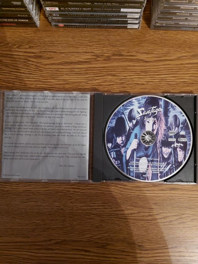 SAVATAGE Sirens SILVER EDITION de segunda mano por 15 EUR en O Barco en