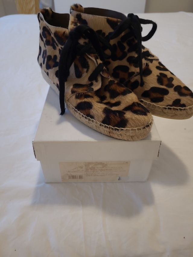 zapato esparto animal print bimba y lola