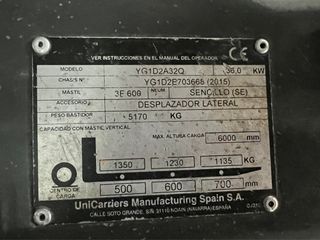 NISSAN 3.2 tn triple 6 m