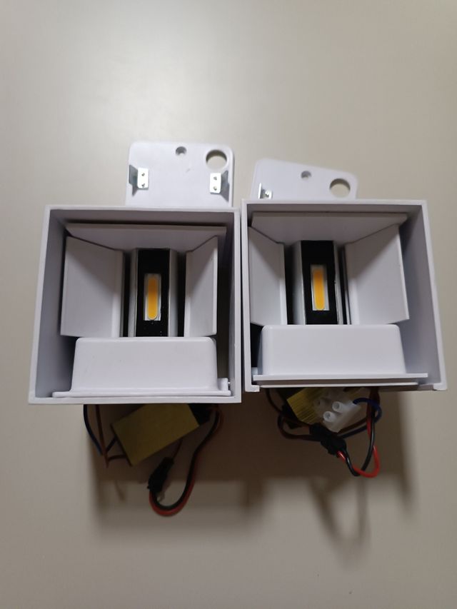 REBAJADO!! 2 apliques de pared