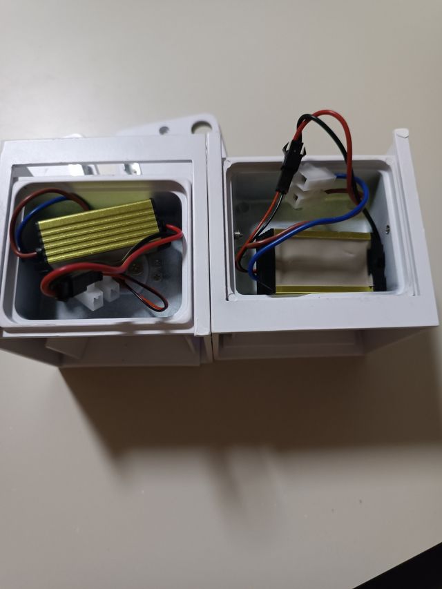 REBAJADO!! 2 apliques de pared