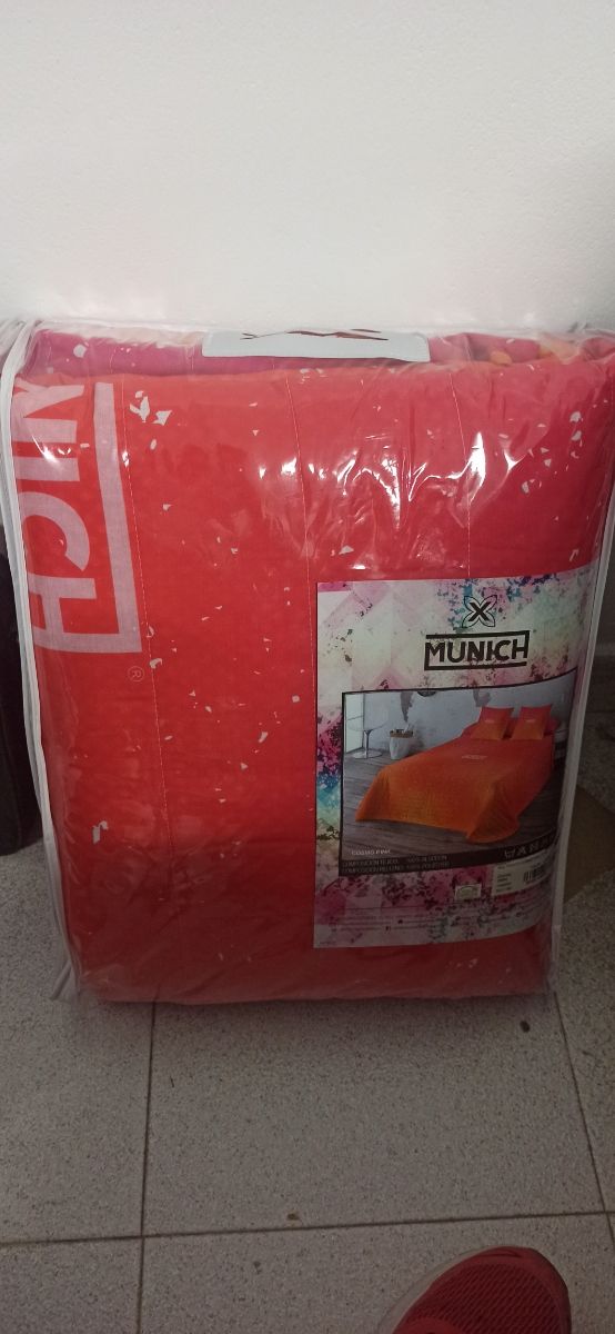 Copriletto Munich Cosmo Pink 180