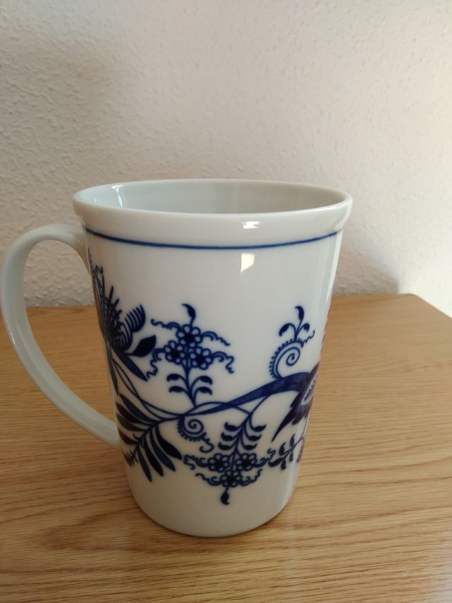 TAZA PORCELANA BOHEMIA NUEVA GRANDE