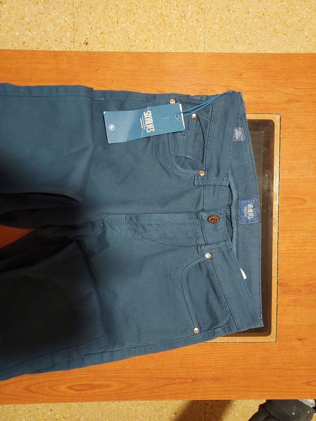 PANTALONES VAQUEROS SIXVALVES