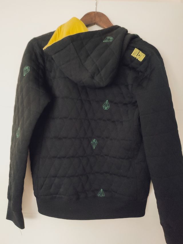 Volcom abrigo cazadora mujer. Precioso