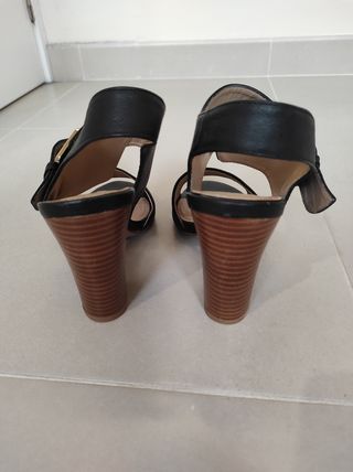 Sandalias tacón azul oscuro 38