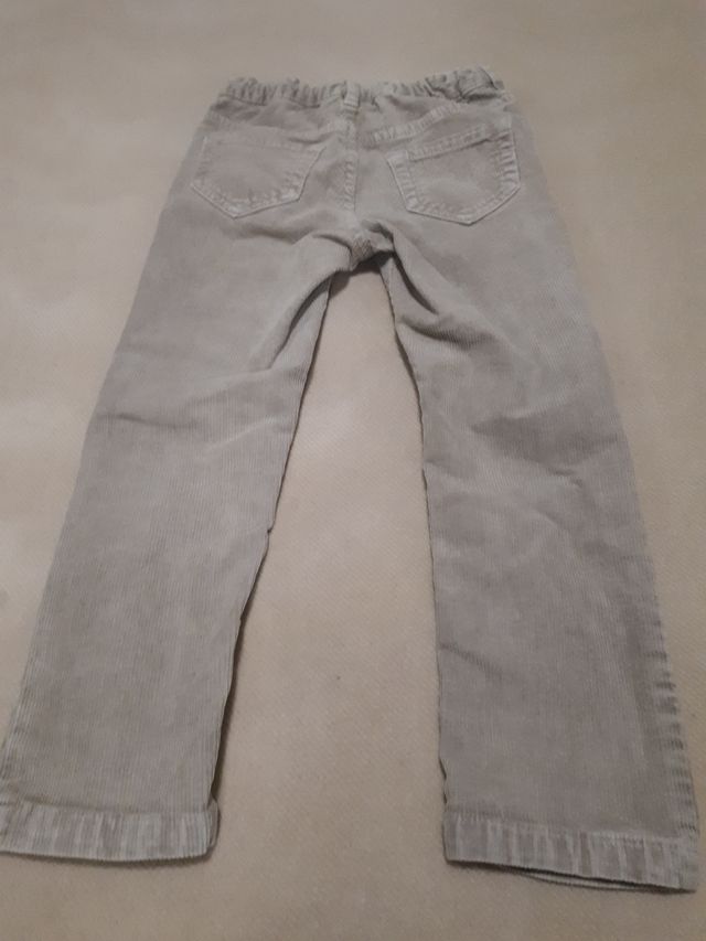 Pantalón Gocco beige pana t3-4