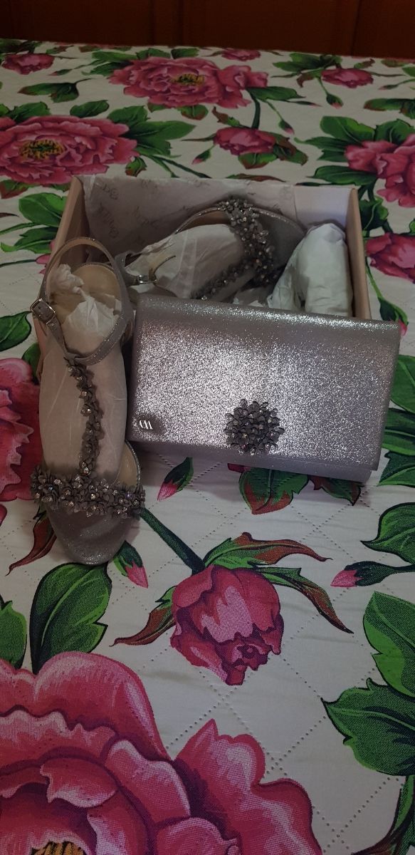 zapatos de fiestas nuevos