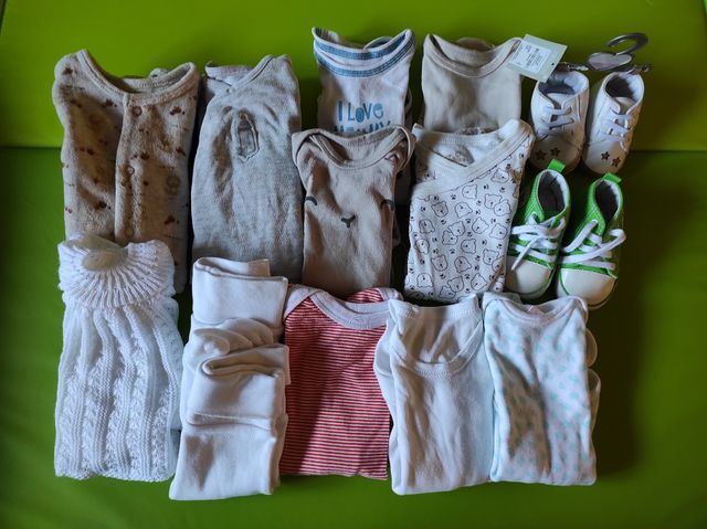 (4) Lote ropa bebe de 1-3 meses