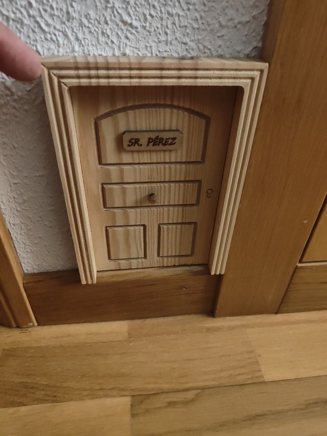 puerta Ratoncito Pérez