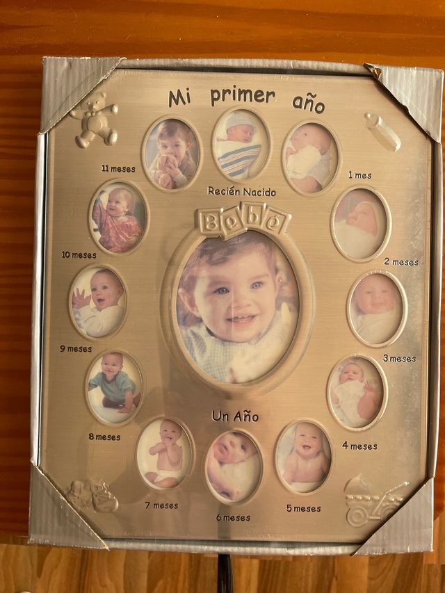 Portarretratos del primer año del bebé