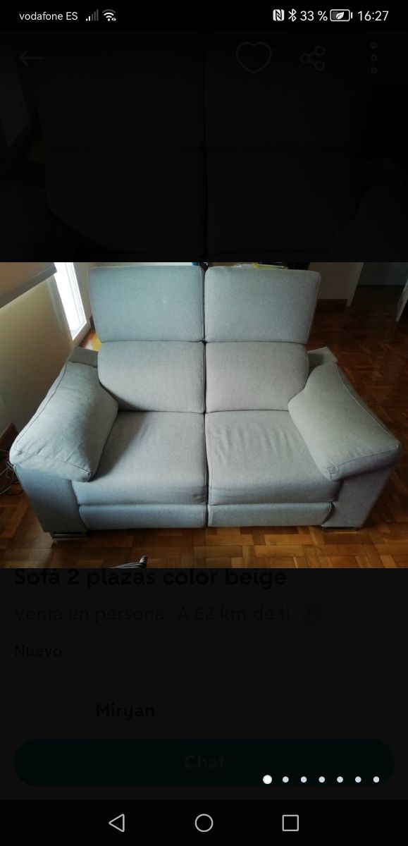 Sofá dos plazas color gris piedra