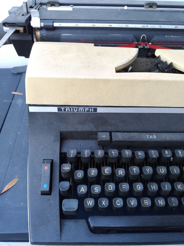 Macchina da scrivere