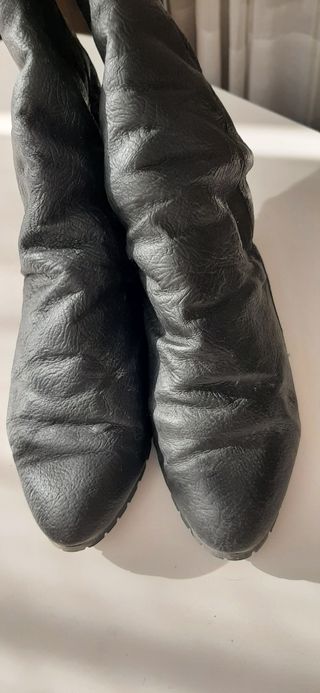 Botas altas piel planas negras n° 34