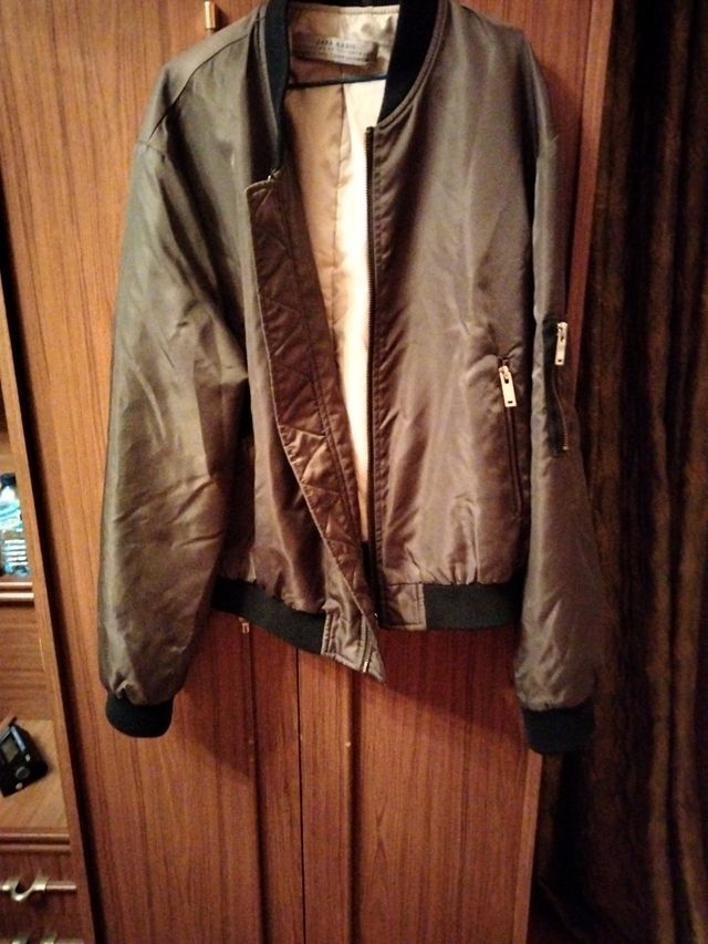 cazadora de entretiempo