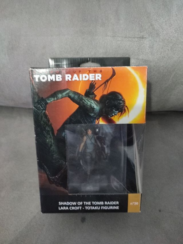 figura totaku shadows of the tomb raider nueva