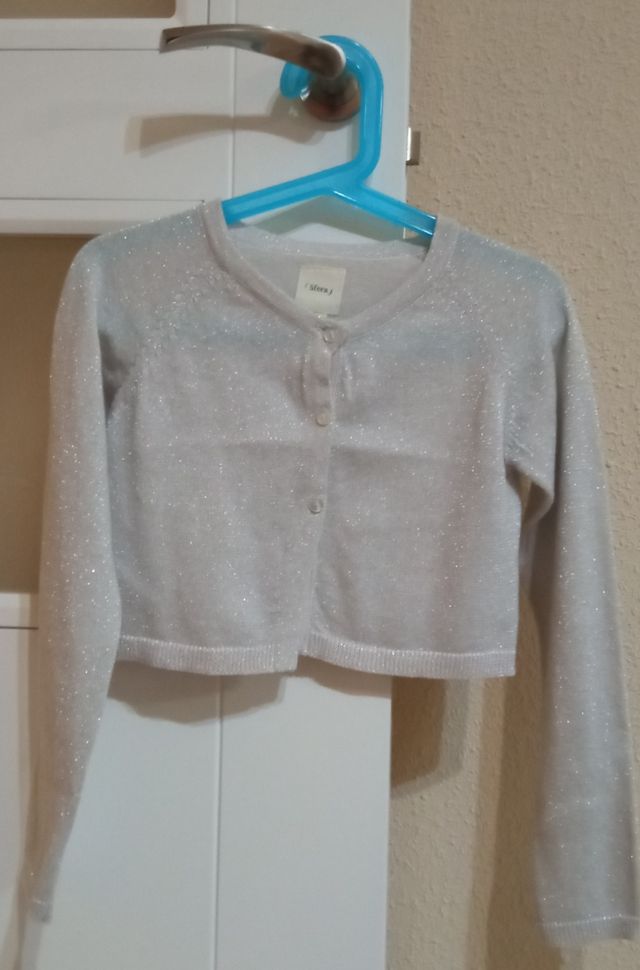 Chaqueta fina corta SFERA 6-7 años