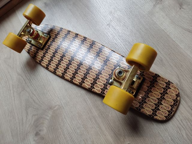 Cruiser board Penny Chamiss